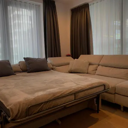 Stijlvol In Trendy Wijk Appartement *